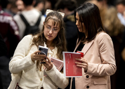 «Generación talento» impulsa sesiones de speed mentoring en el marco del Tour del talento